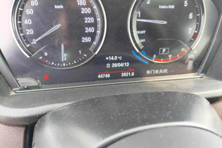 Used BMW X1 2022 sDrive25Li Leading Model Odometer Close Up