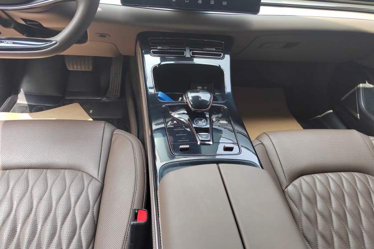 Used BYD Han 2023 EV Champion Edition 506KM Front-Wheel-Drive Premium Model
