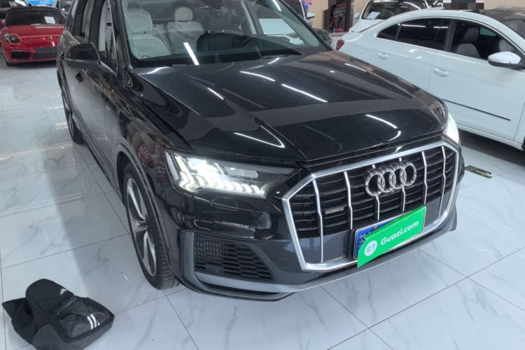 Used Audi Q7 2023 55 TFSI quattro S line Sport Edition
