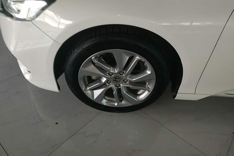 Used Honda Accord 2018 260TURBO Elite Edition China VI Left Front Wheel Hub
