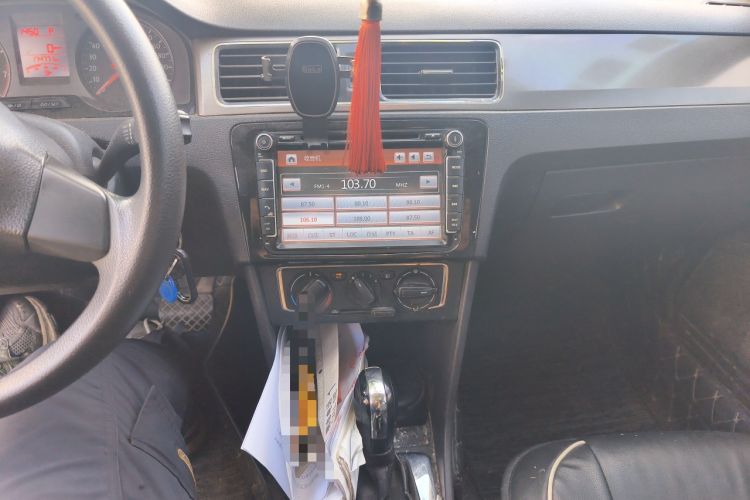 Used Volkswagen Santana 2013 1.6L Automatic Comfort Edition