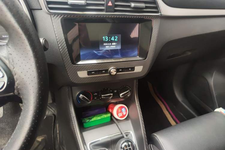 Used MG ZS 2018 1.5L Manual Luxury Version China V Standard