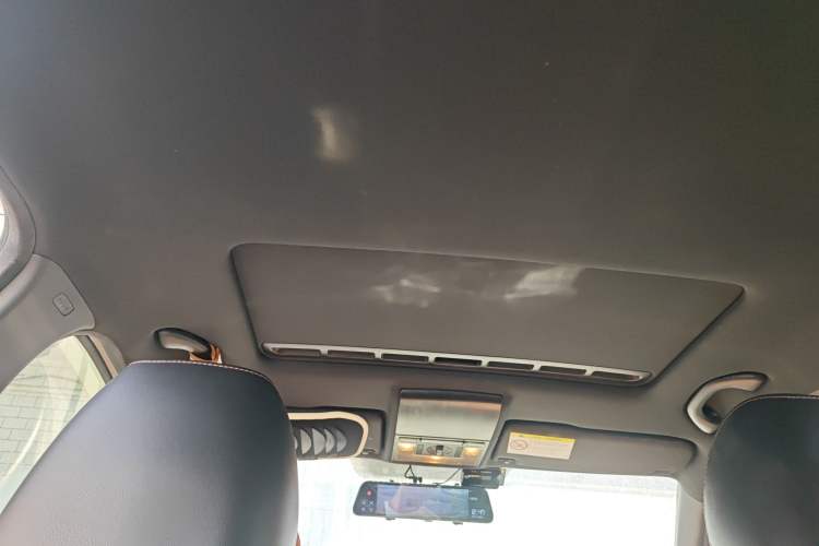 Used Volkswagen Lavida 2014 1.4TSI DSG Sport Edition
