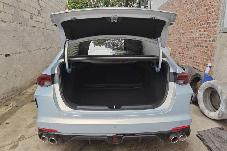 Used GAC Trumpchi EMPOW 2024 270T DCT Yingbao S Edition Trunk