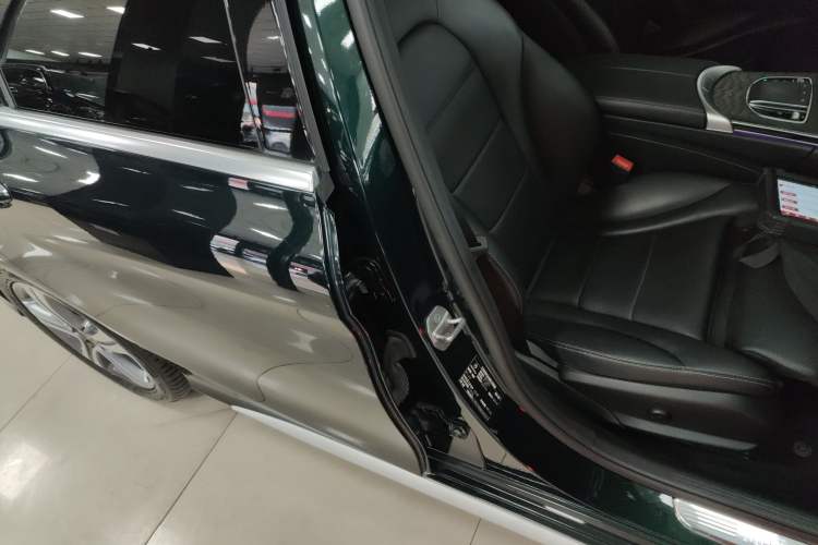 Used Mercedes-Benz C-Class 2021 C 260 L Sport Edition Right Front Seat