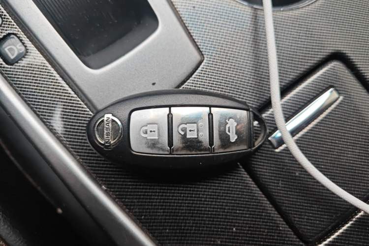 Used Nissan Teana 2014 Duke 2.5L XV Deluxe Edition
