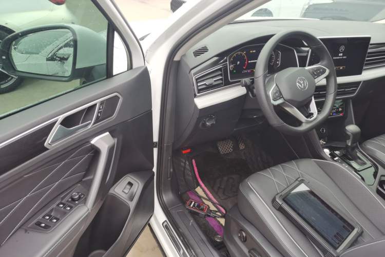 Used Volkswagen Tiguan L 2024 300TSI Automatic Two-Wheel Drive Smart Edition Driver Seat