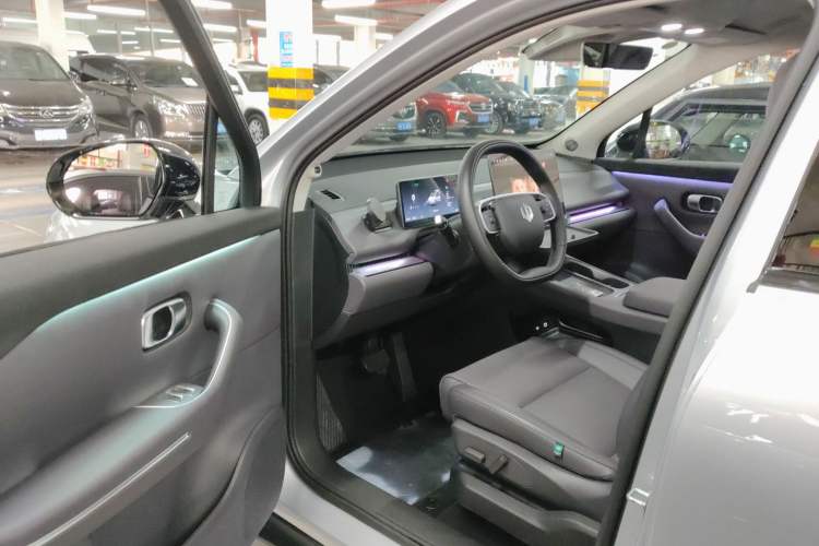 Used Leapmotor C16 2024 Pure Electric 520 Deluxe Edition