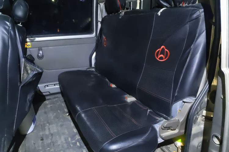 Used CHANGAN KUAYUE V3 2016 1.2L Box-Type Truck DK12-10 Left Rear Seat