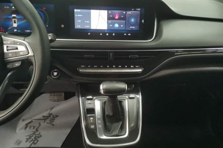 Used GAC Trumpchi M6 2021 270T DCT Prestige Edition (7-seater) Audio And AC Panel