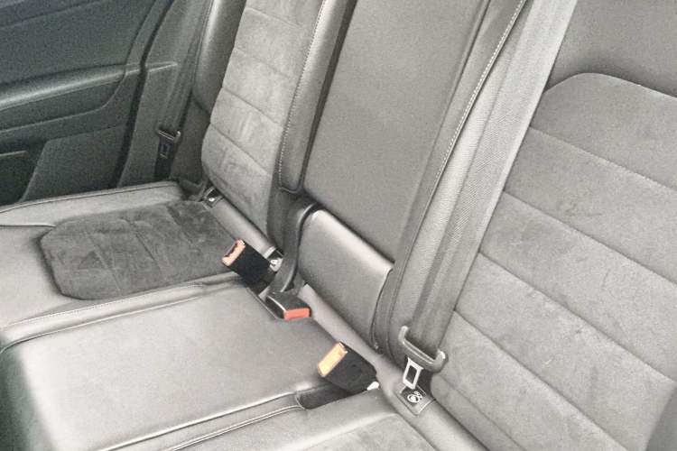 Used Volkswagen Golf Sportsvan 2018 230TSI Automatic Luxury Model
