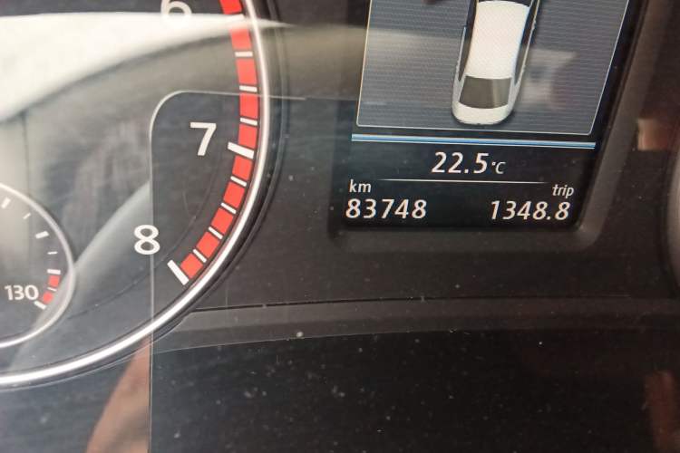 Used Volkswagen Passat 2014 1.8TSI DSG Prestige Navigation Edition
