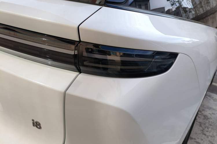 Used Li Auto Li Auto i8 2025 Model Standard Version