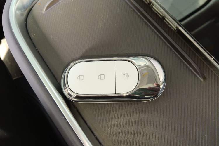 Used Leapmotor B10 2025 510 Joyful Edition
