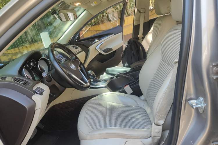 Used Buick Regal 2014 2.0L Leading Fashion Edition Left Front Seat