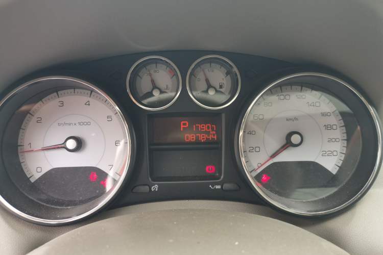 Used Peugeot 308 2012 1.6L Automatic Fashion Edition
