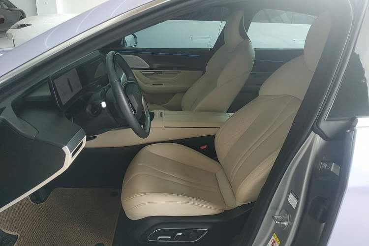 Used XPeng P7 2022 480E
