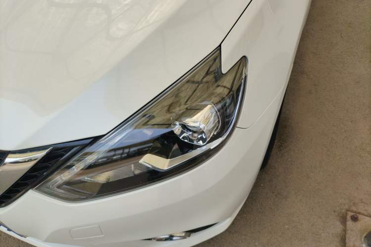 Used Nissan Sylphy 2018 1.6XV CVT Deluxe Edition Left Front Headlight