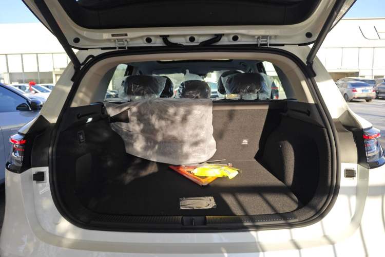 Used Hima H5 2025 Model Range-Extending Pro Trunk