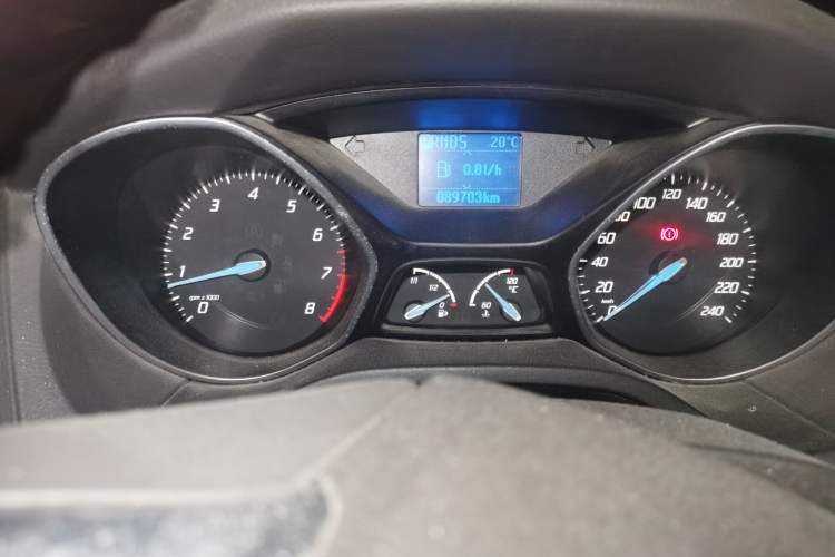 Used Ford Focus 2012 Hatchback 1.6L Automatic Fashion Edition
