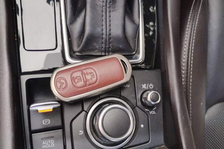 Used Mazda CX-4 2016 2.0L Automatic 2WD Blue Sky Luxury Edition Vehicle Key