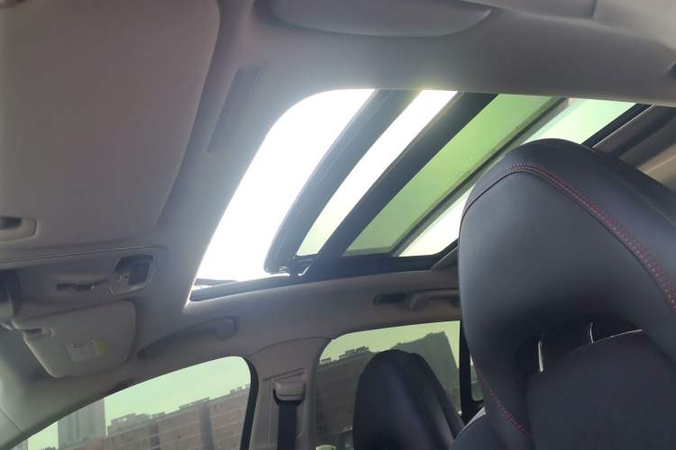 Used Lynk & Co 02 2019 1.5T DCT Two-Wheel Drive Pro Edition China VI Standard