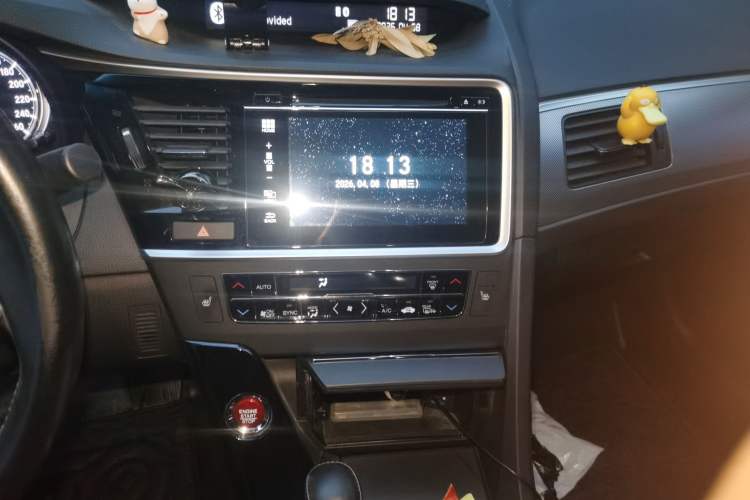 Used Honda Spirior 2015 2.4L Prestige Edition Audio And AC Panel