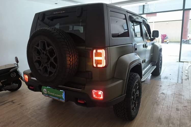 Used BAIC Off-Road BJ40 2021 2.0D Automatic Four-Wheel Drive Blade Hero Edition Adventurer Type Rear Right 45 Deg