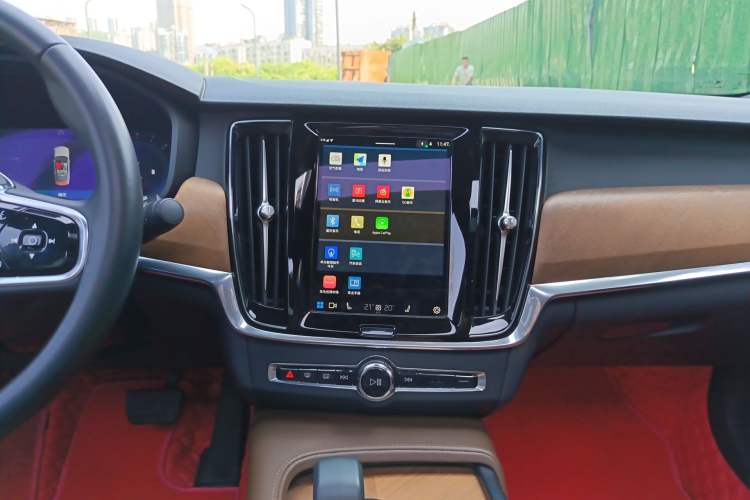 Used Volvo S90 2023 B5 Zhiyi Luxury Edition Audio And AC Panel