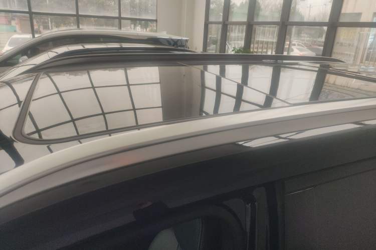 Used GAC Trumpchi GS8 2024 Linghang Series 2.0 TGDI Two-Wheel Drive Luxury Smart Connectivity Version