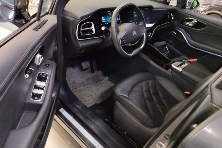 Used Rising R7 2022 Standard Advanced Version
