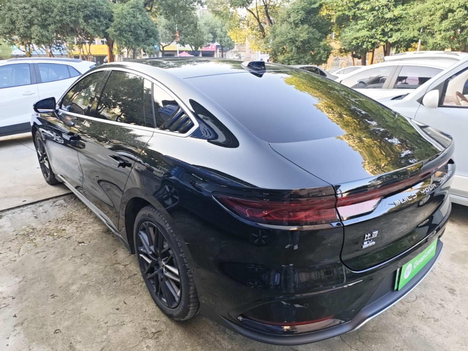 BYD Han 2026 Model EV Smart Driving Edition 705KM Flash-Charging Premium Version — снимка 4