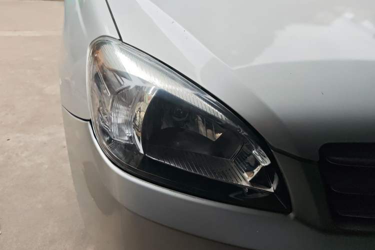 Used Great Wall C30 2012 1.5L Manual Luxury Version Right Front Headlight