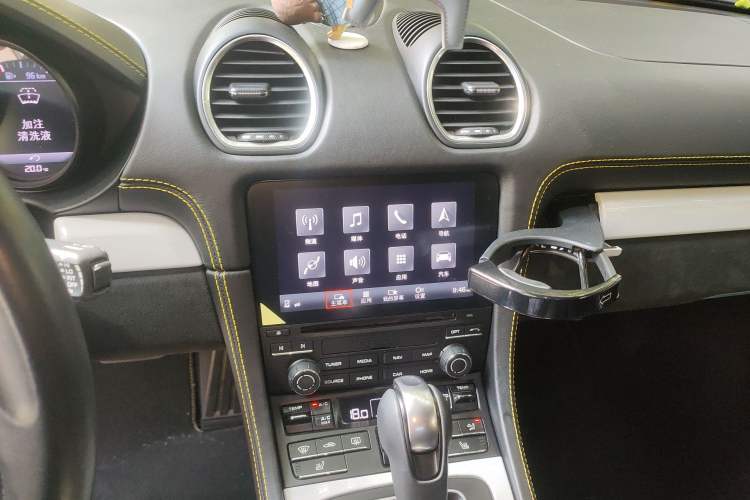 Used Porsche 718 2021 Spyder 2.0T