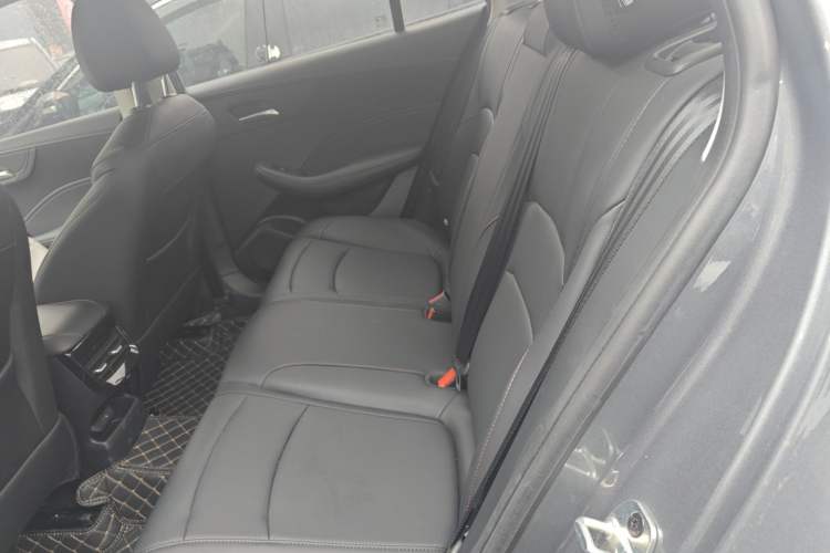 Used Roewe i5 2023 1.5L CVT Luxury Edition
