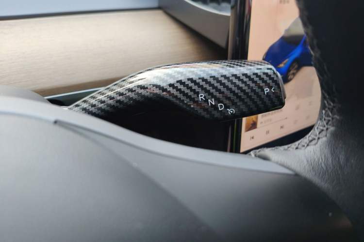 Used Tesla Model Y 2022 Rear-Wheel-Drive Version Gear Lever