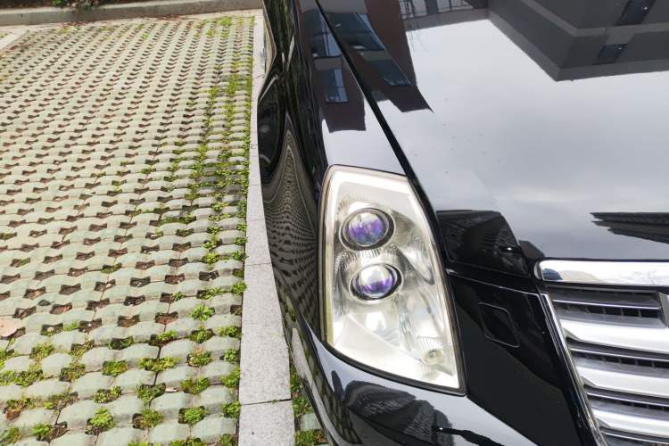 Used Cadillac SLS Seville 2011 2.0T Elite Edition