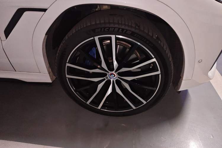 Used BMW X6 2022 Second Facelift xDrive40i Luxury Version M Sport Package