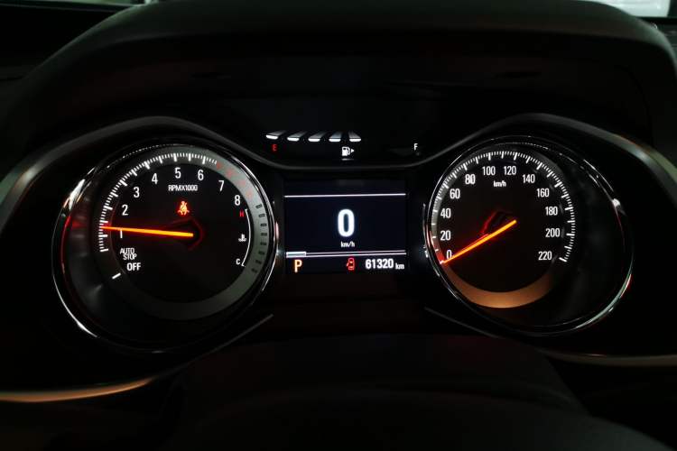 Used Chevrolet Orlando 2019 Redline 530T Automatic Zhaoxiang Edition (5+2 Seating) China VI