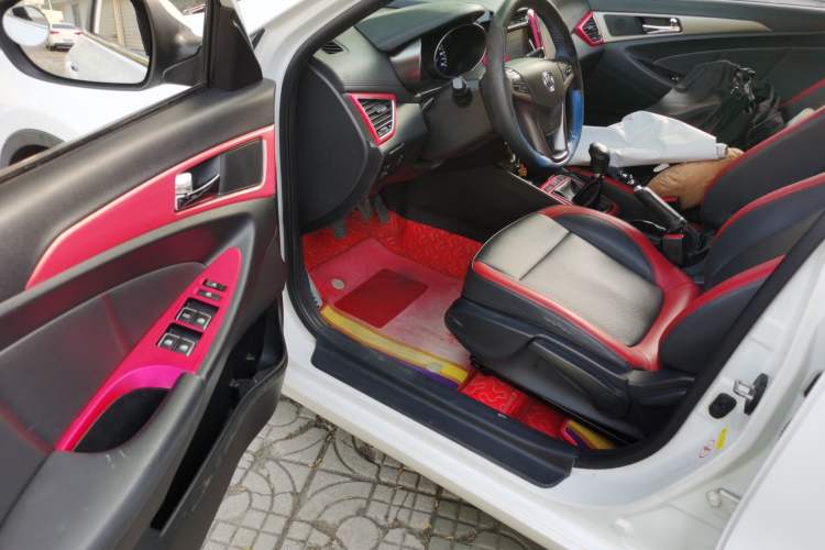 Used CHANGAN Eado 2015 1.6L Manual Junku Model China IV Standard
