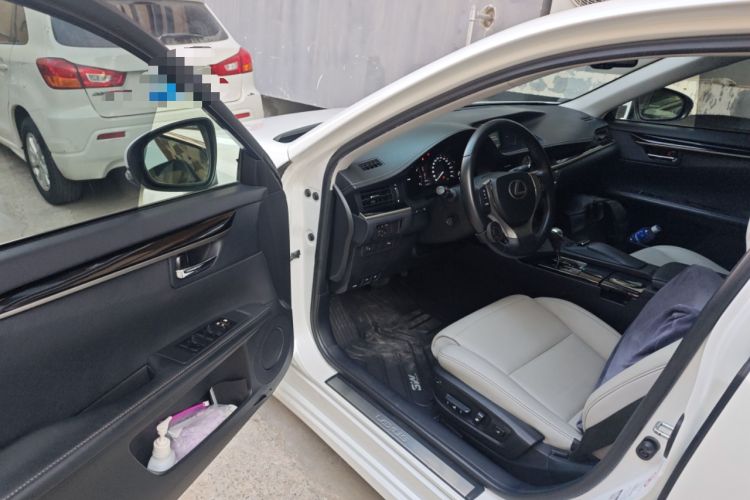 Used Lexus ES 2013 250 Elite Edition