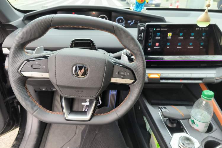 Used CHANGAN UNI-V 2023 1.5T Prestige Model