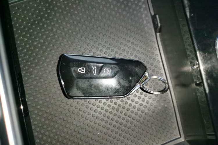 Used Volkswagen Teramont X 2023 380TSI Four-Wheel Drive Luxury Edition
