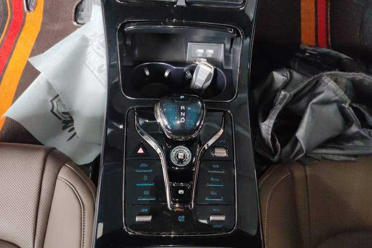 Used BYD Han 2020 EV Long-Range Luxury Model Gear Lever