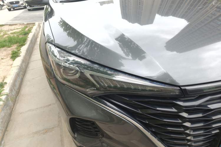 Used CHANGAN Eado 2021 PLUS Blue Whale NE 1.4T GDI DCT Flagship Model Right Front Headlight