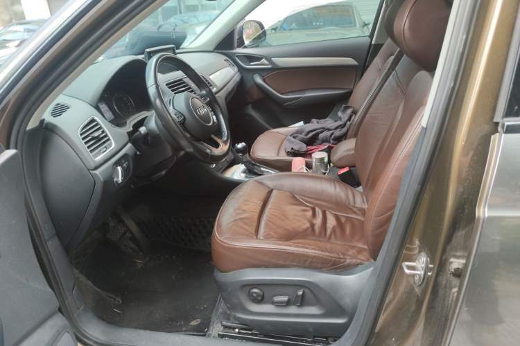 Used Audi Q3 2015 30 TFSI Comfort Model Left Front Seat