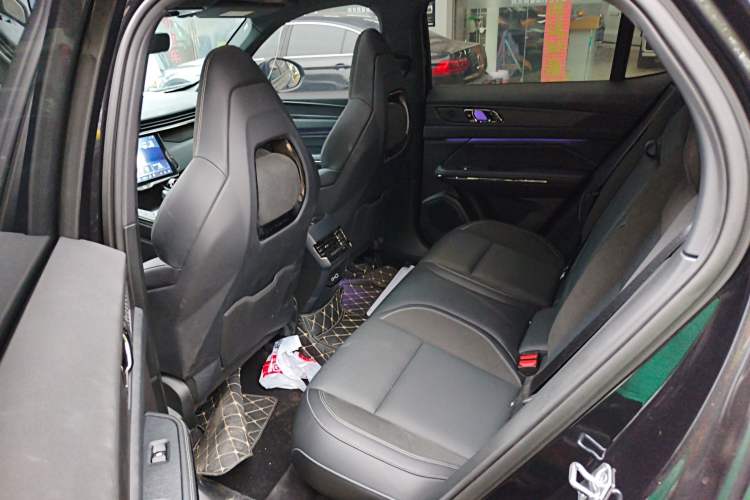 Used Lynk & Co 01 EM-P 2023 1.5TD EM-P PM
