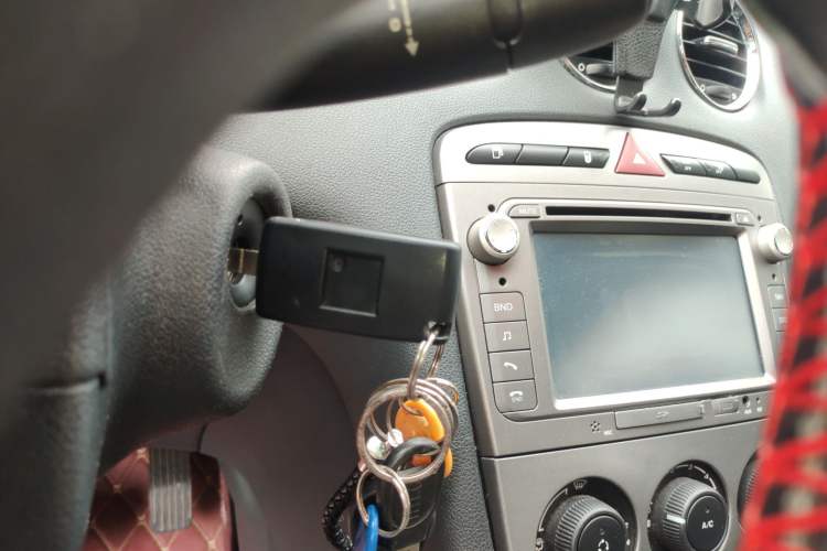 Used Peugeot 408 2011 2.0L Automatic Comfort Edition Vehicle Key