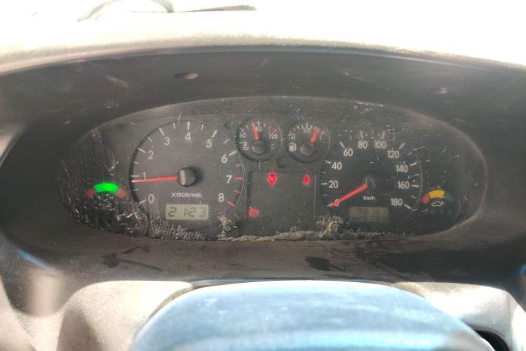 Used JAC Group Refine 2011 2.0L Shuttle Gasoline Comfort Edition HFC4GA3
