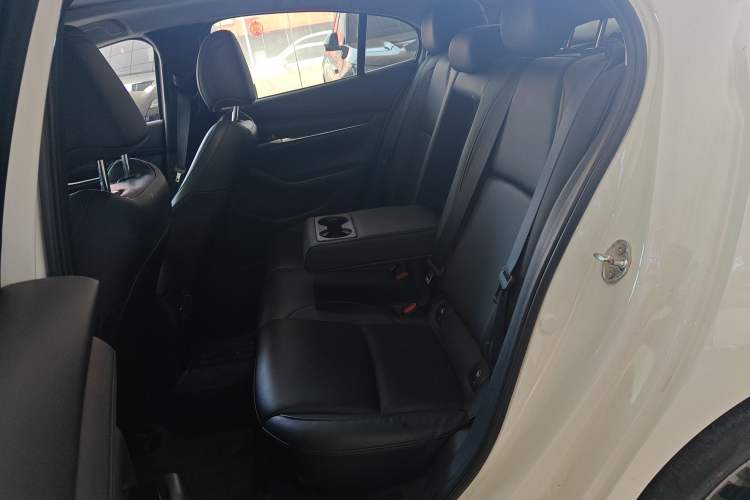 Used Mazda 3 Axela 2021 2.0L Automatic Zhi Rui Edition Left Rear Seat